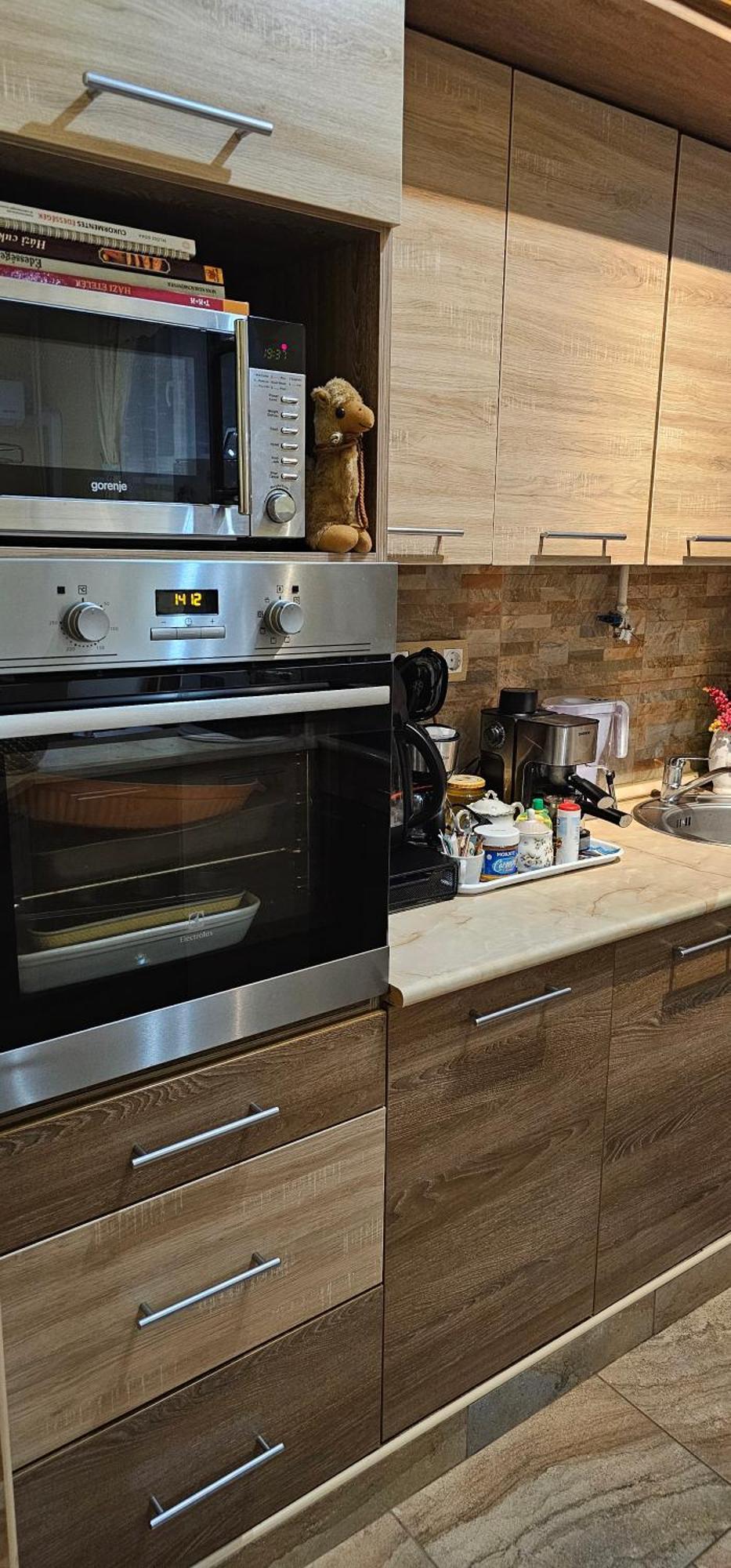 Anna Gyoengye Apartman Debrecen Buitenkant foto