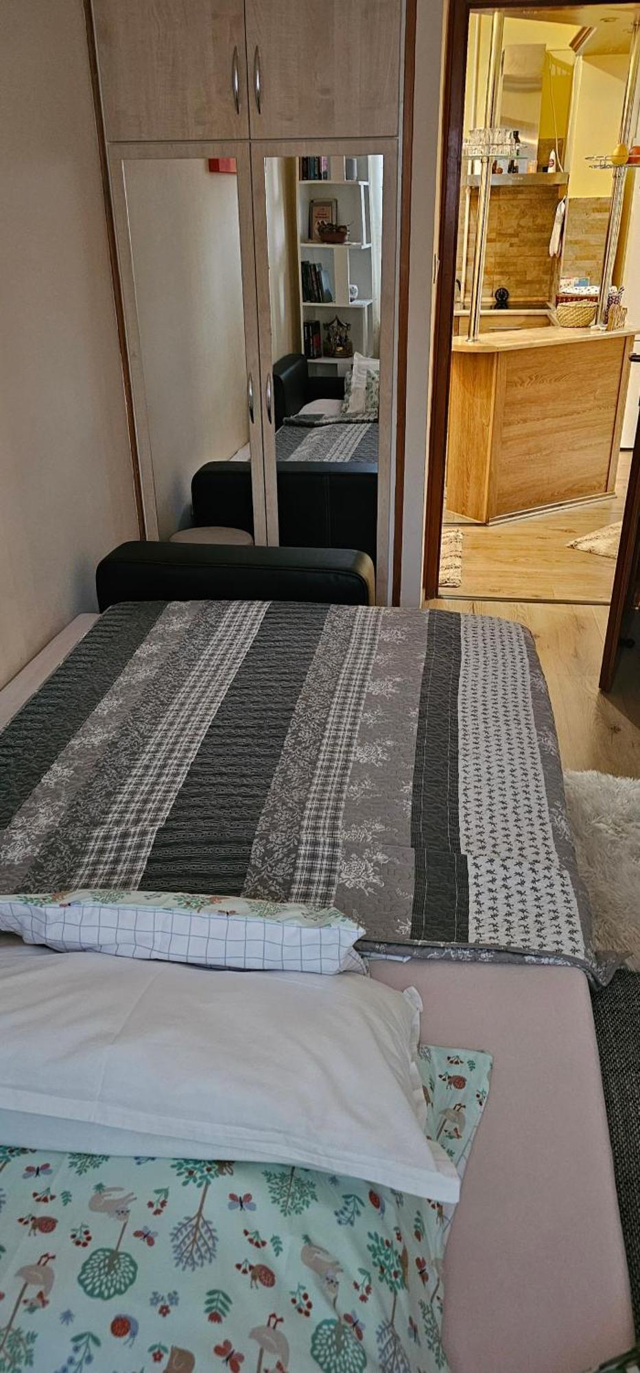 Anna Gyoengye Apartman Debrecen Buitenkant foto