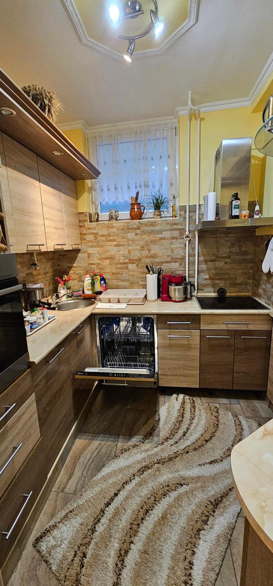 Anna Gyoengye Apartman Debrecen Buitenkant foto